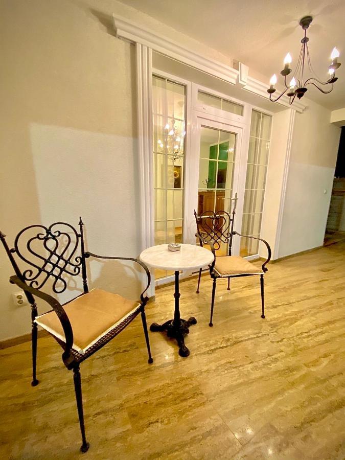 Sarada Boutique Luxury Apartment Deva Exteriér fotografie