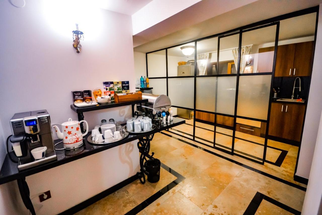 Sarada Boutique Luxury Apartment Deva Exteriér fotografie